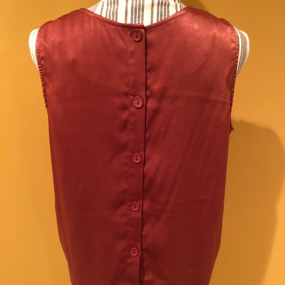 Native Youth High Low Button Back Tank - Picture 7 of 8